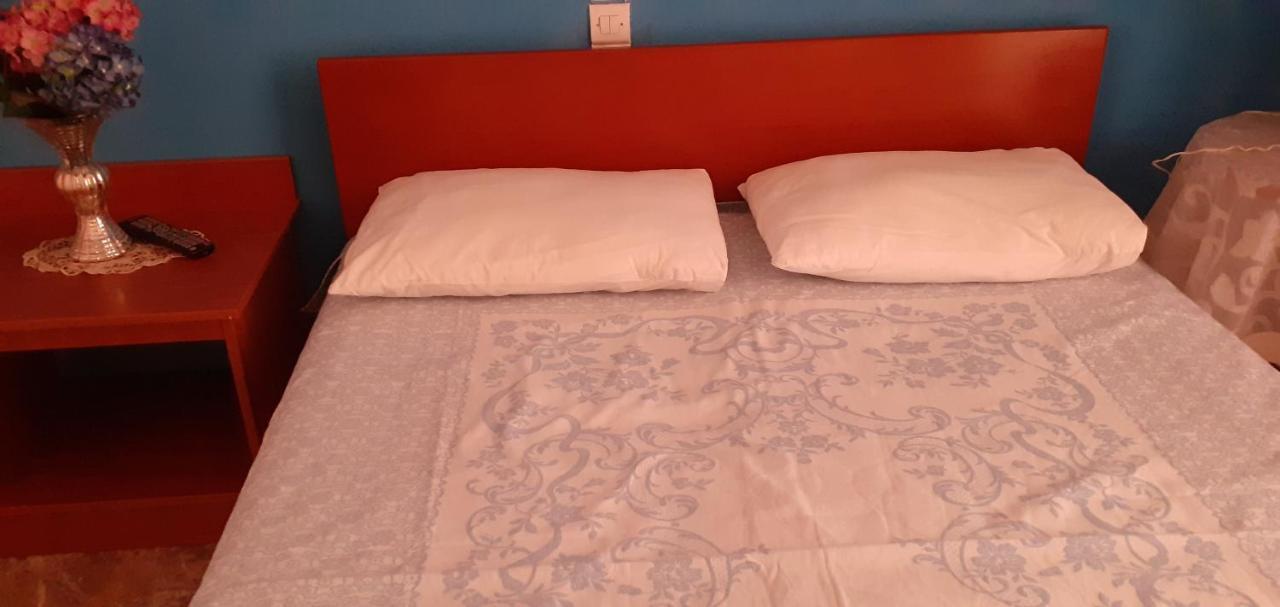 Pame Pantheos Hotel Kamena Vourla Luaran gambar