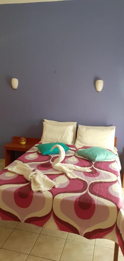 Pame Pantheos Hotel Kamena Vourla Luaran gambar